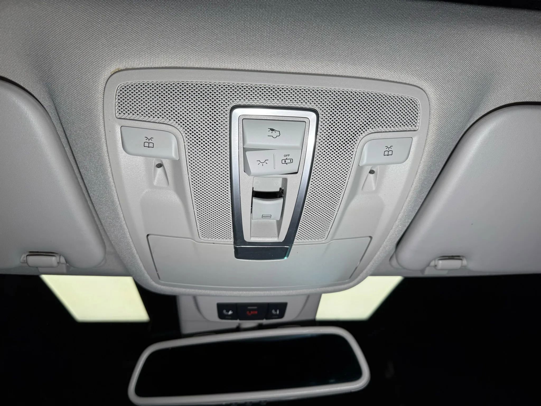 Used 2015 Mercedes-Benz ML 350 4MATIC w/ Premium 1 Package image 55