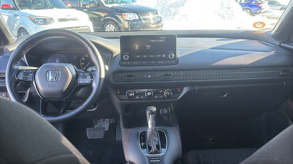 Used 2023 Honda HR-V Sport image 12
