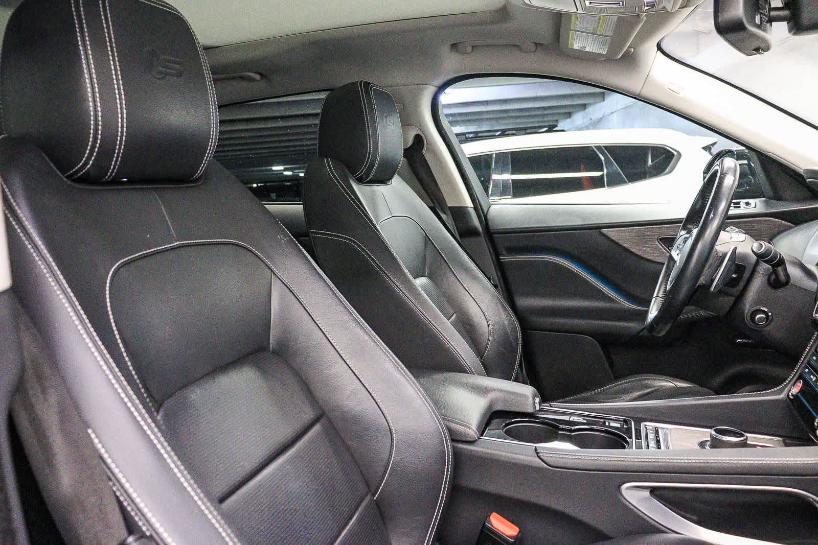 Used 2017 Jaguar F-PACE S AWD/4WD image 18