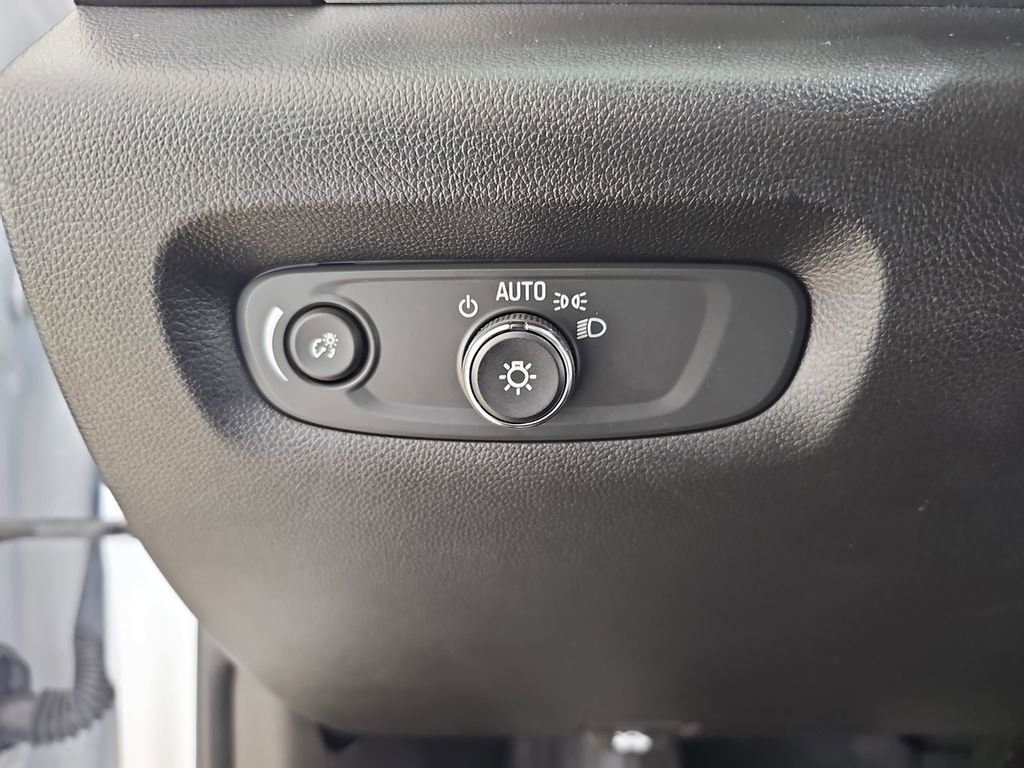 Certified 2024 Chevrolet Traverse RS w/ LPO, Floor Liner Package image 33