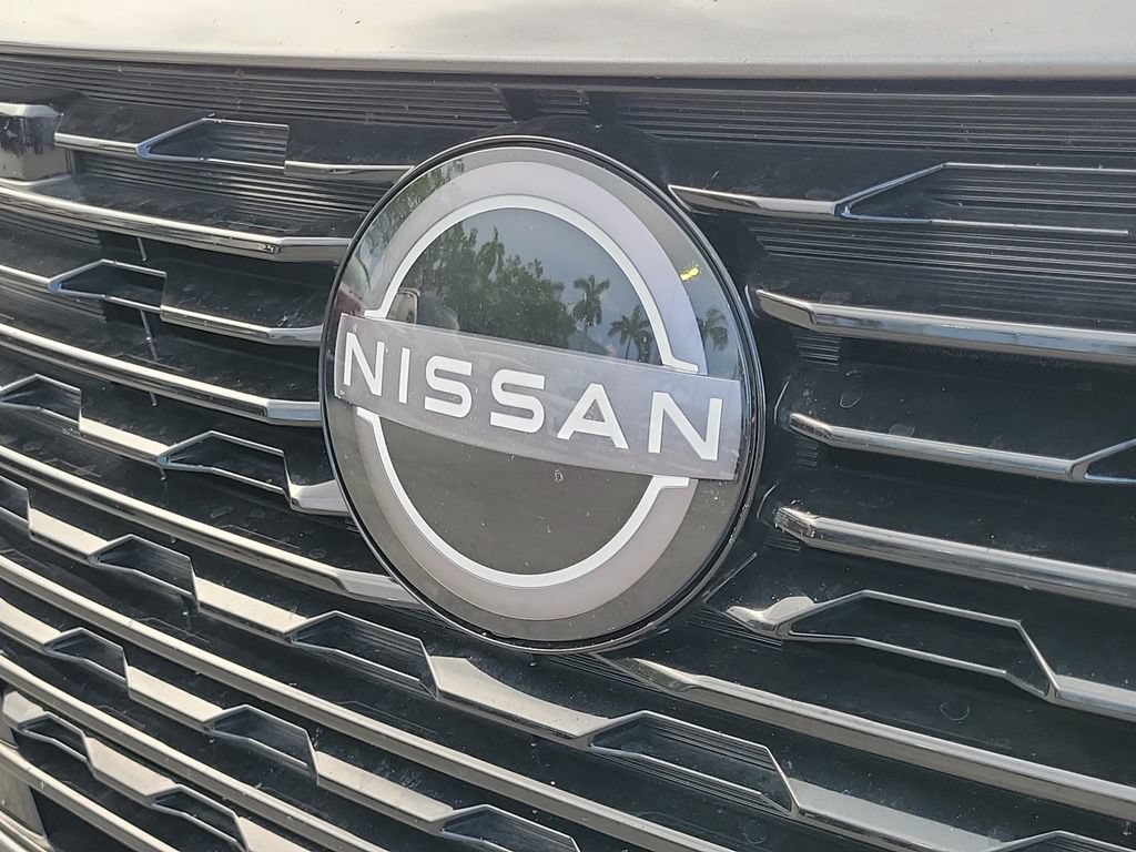 Certified 2024 Nissan Sentra SR FWD image 10