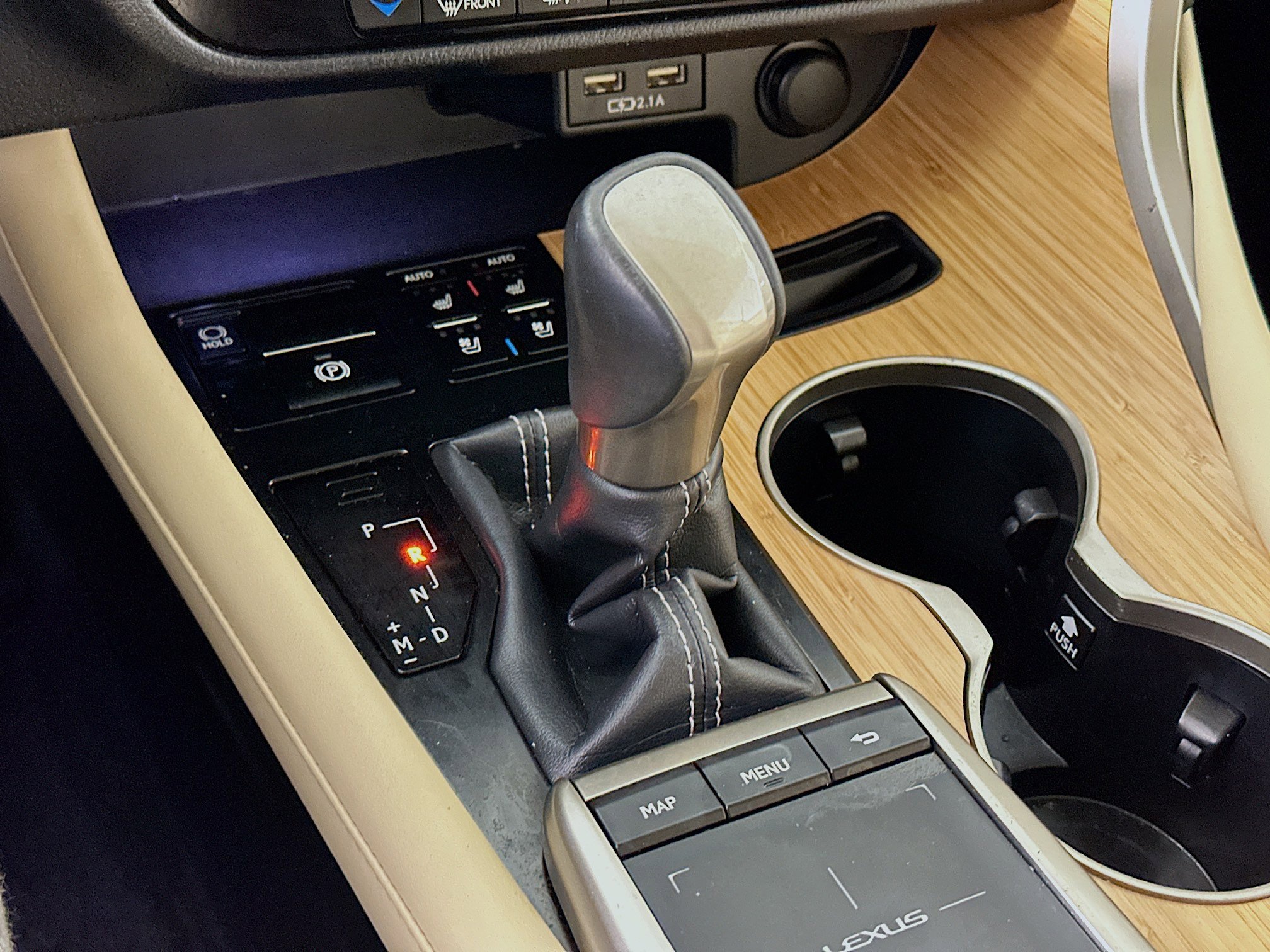 Used 2021 Lexus RX 350L FWD w/ Premium Package image 19