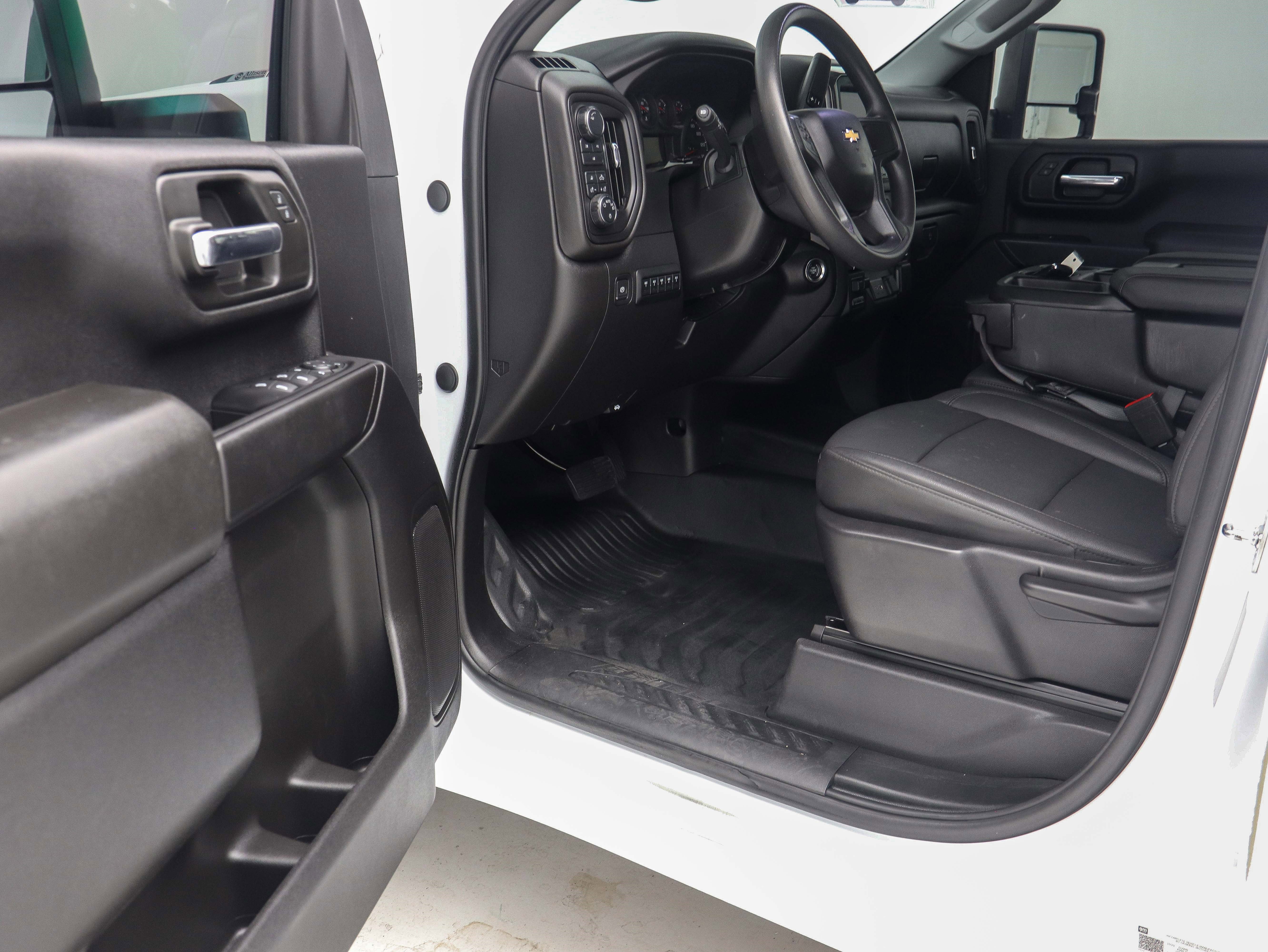 Used 2024 Chevrolet Silverado 3500 W/T w/ WT Convenience Package AWD/4WD image 20