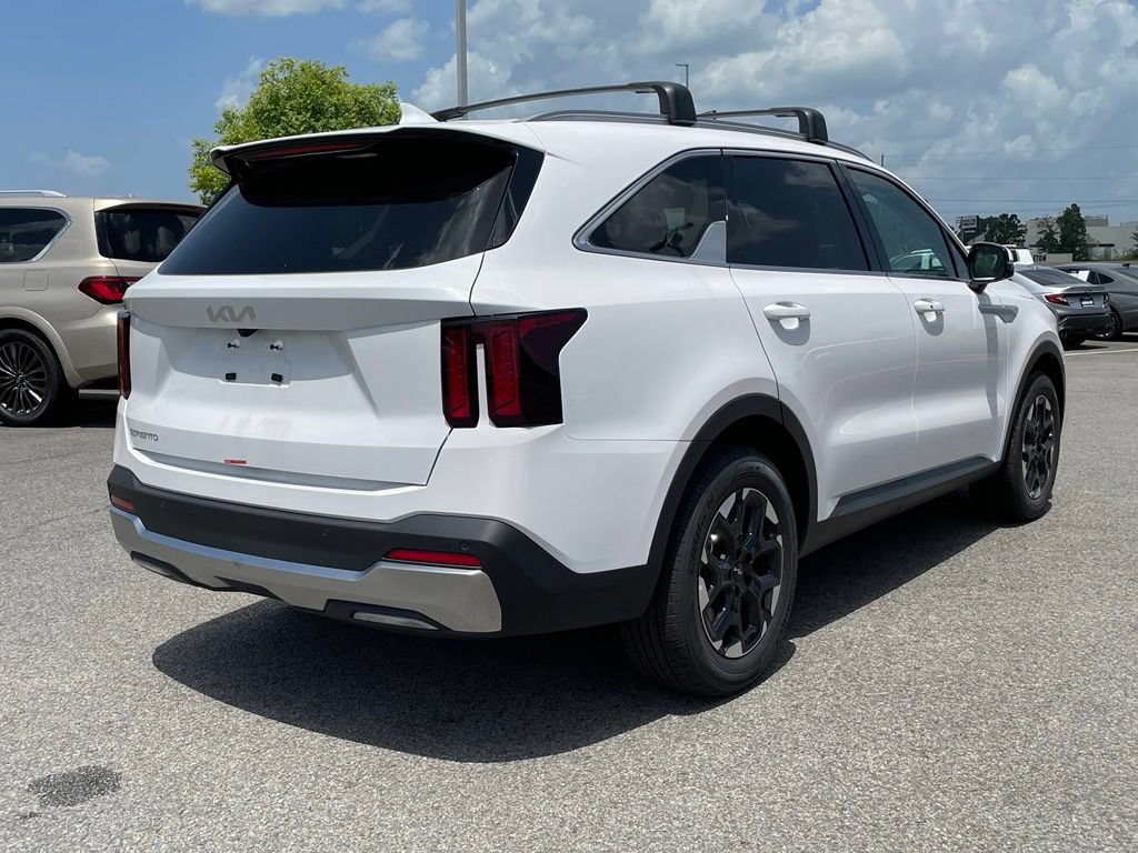 New 2026 Kia Sorento S FWD image 8