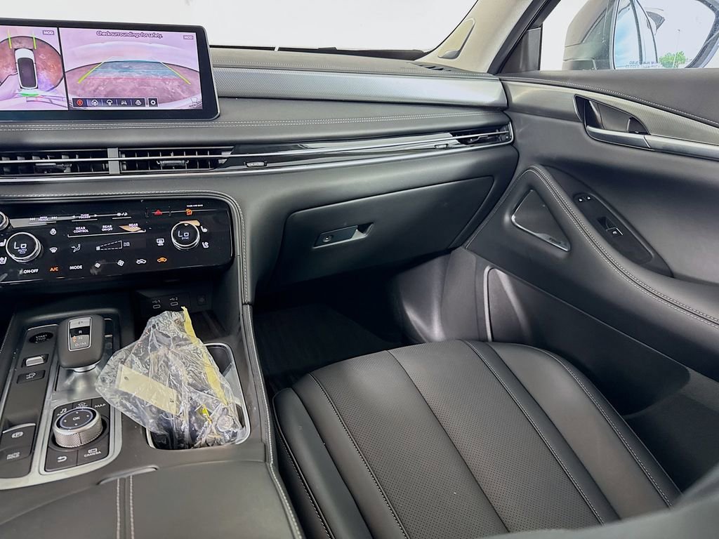 Certified 2026 INFINITI QX60 Luxe w/ Cargo Package AWD/4WD image 25