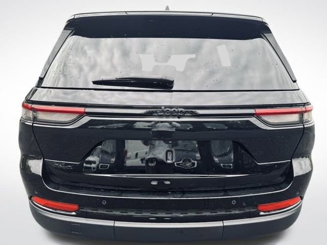 Used 2022 Jeep Grand Cherokee Altitude image 5