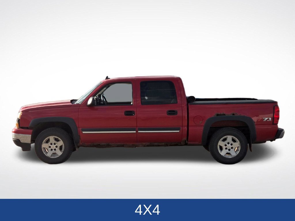Used 2006 Chevrolet Silverado 1500 LT w/ Onstar Plus Package AWD/4WD image 11