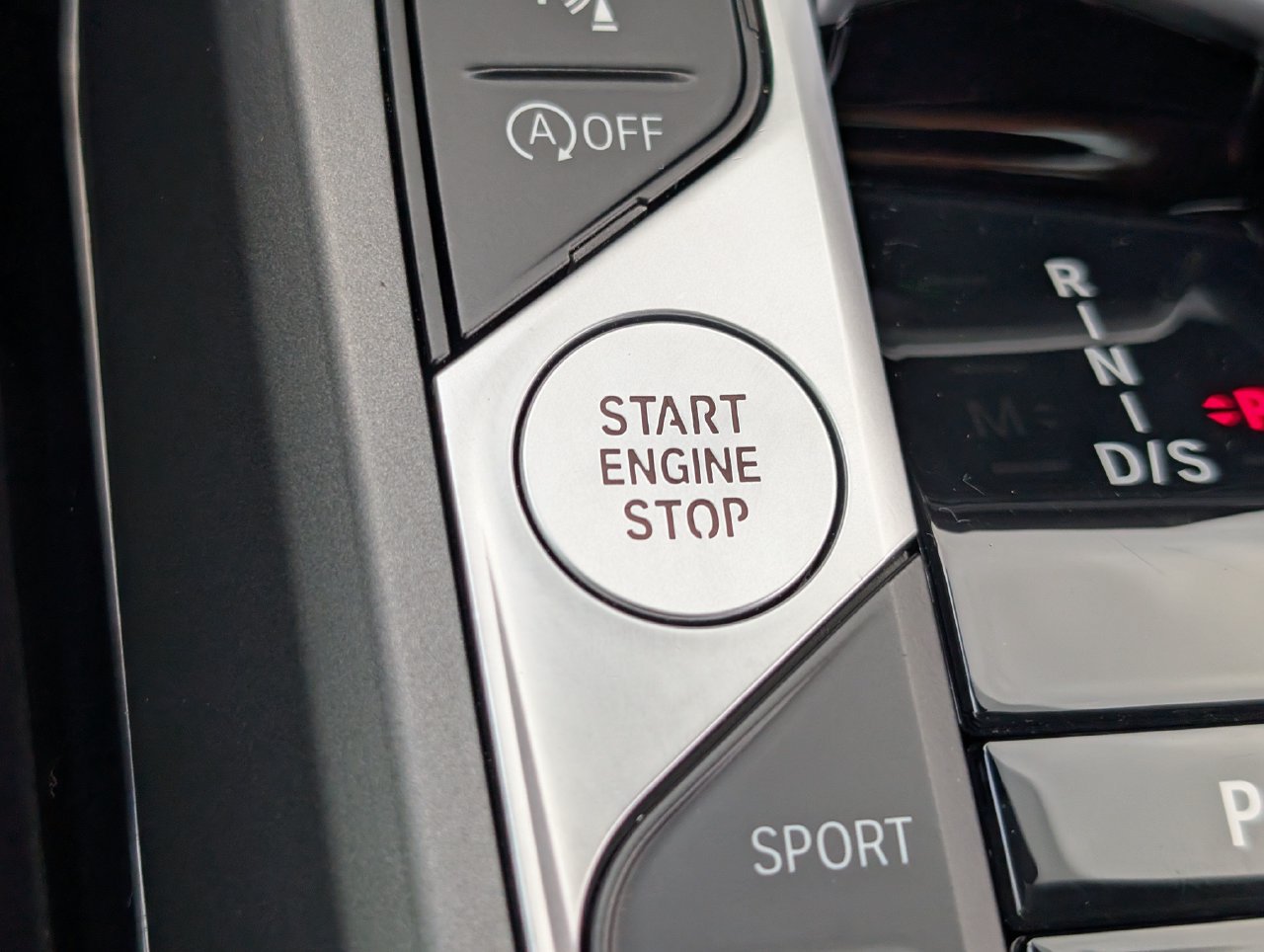 Used 2024 BMW 230i Coupe w/ Premium Package RWD image 20