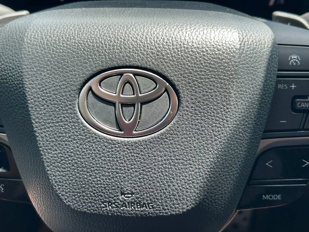 Used 2026 Toyota Camry SE w/ Convenience Package FWD image 36