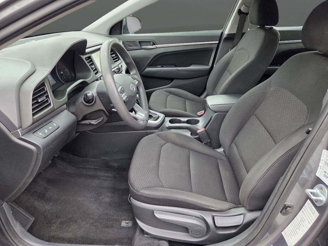 Used 2019 Hyundai Elantra SEL w/ Cargo Package FWD image 9