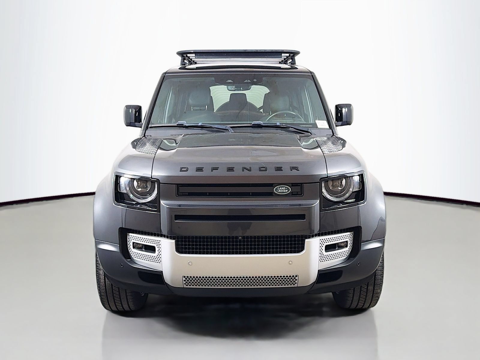 Certified 2023 Land Rover Defender 130 SE AWD/4WD image 8