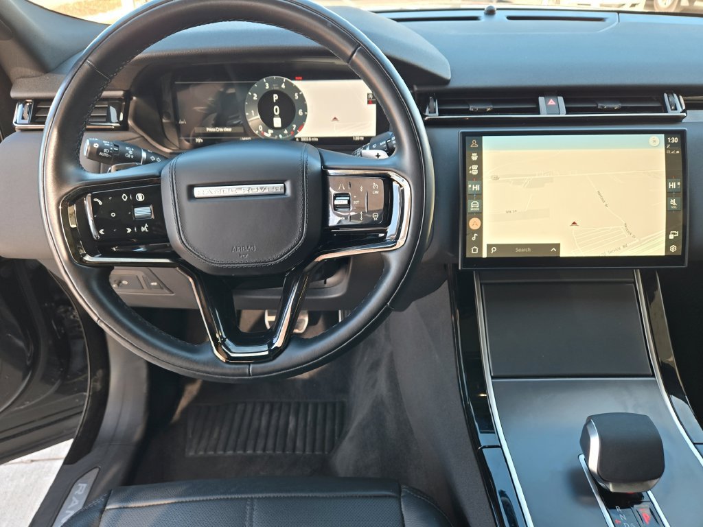 Used 2025 Land Rover Range Rover Velar Dynamic SE AWD/4WD image 13