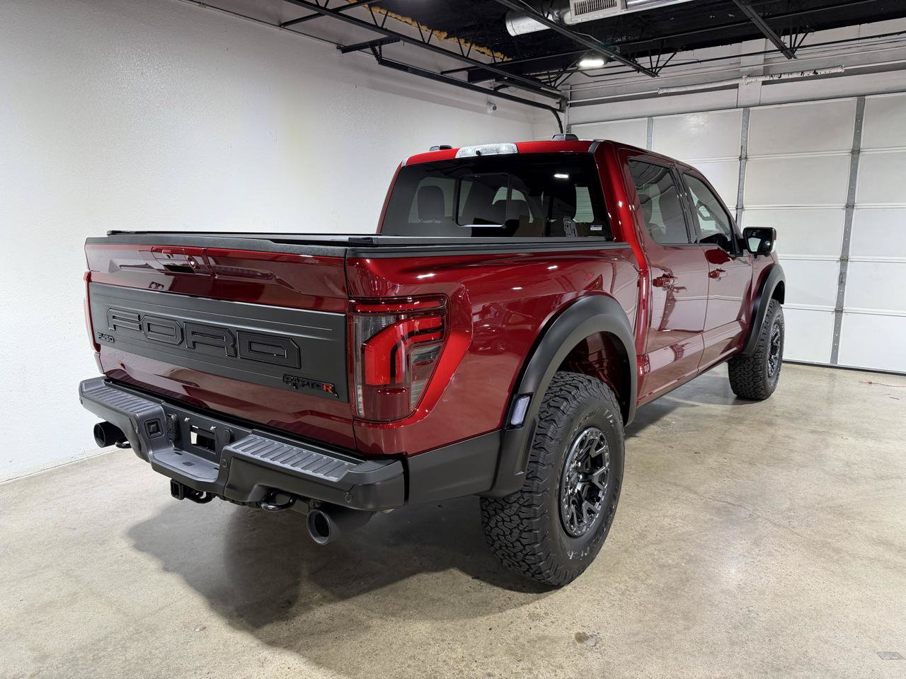 Used 2026 Ford F150 Raptor w/ Equipment Group 803A Raptor R AWD/4WD image 6