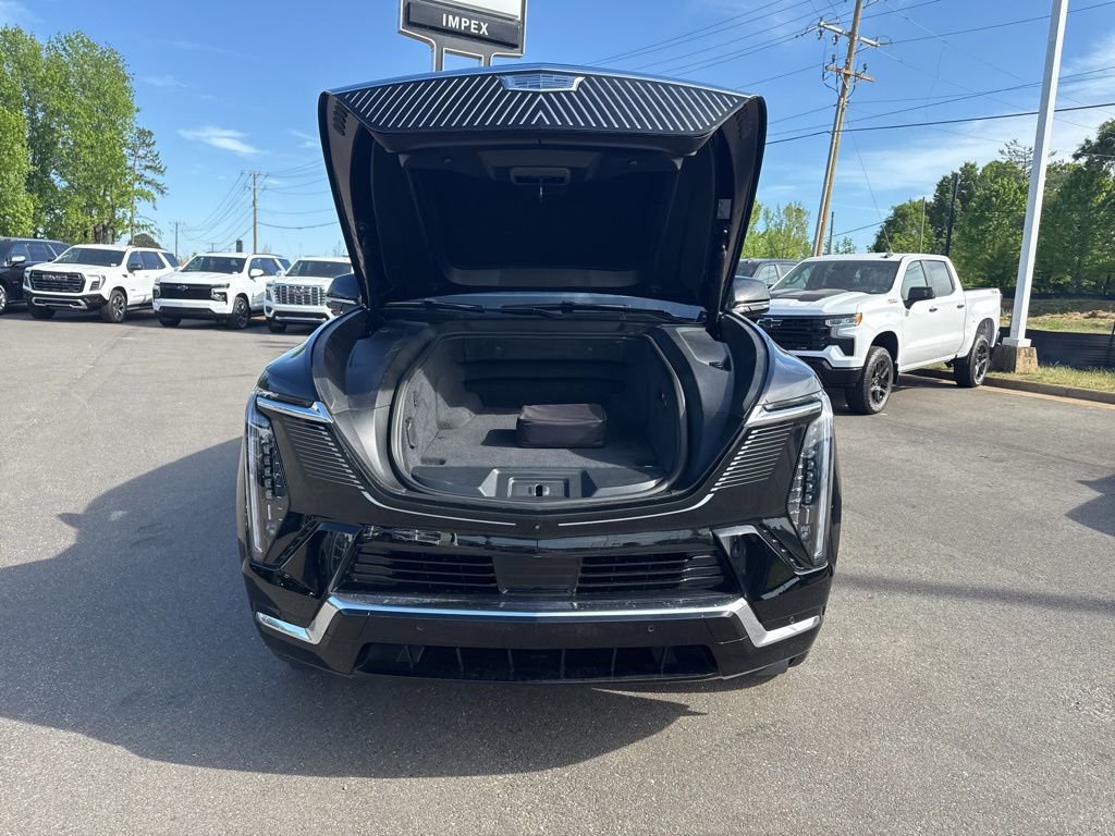 Used 2025 Cadillac Escalade IQ Luxury 1 AWD/4WD image 38