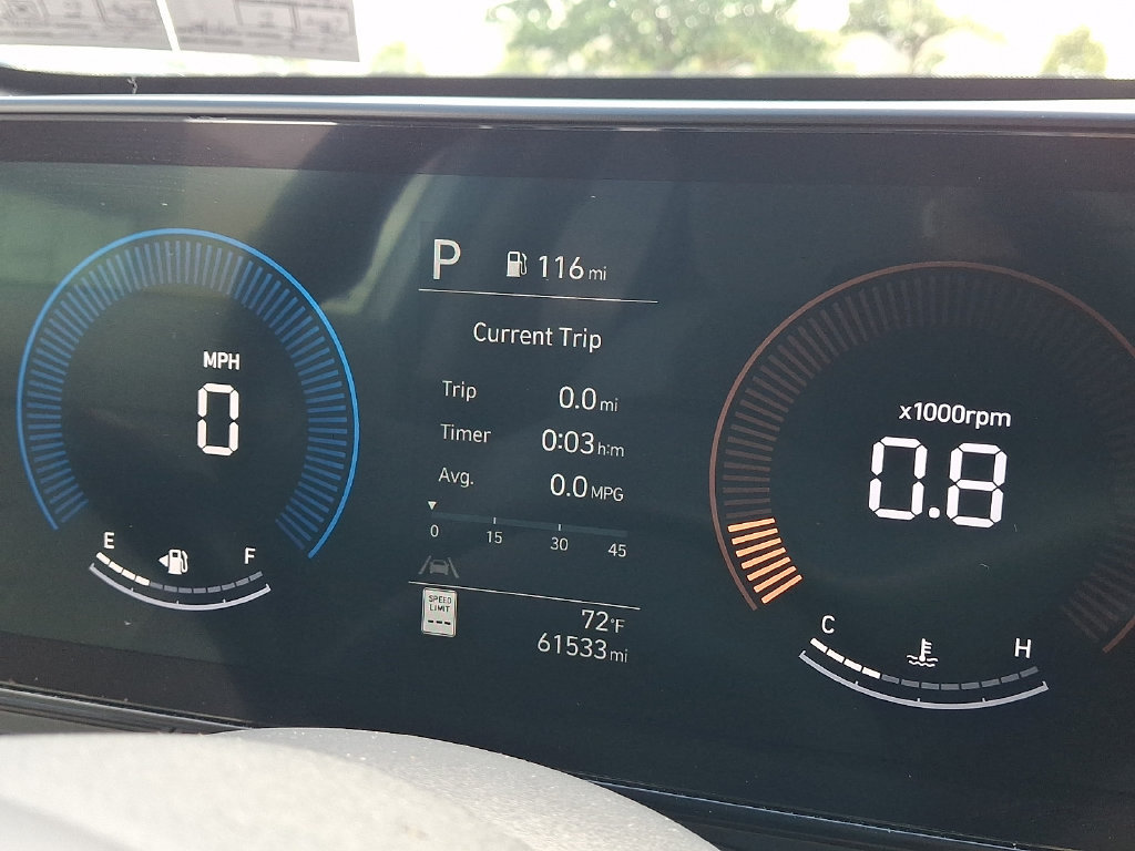 Certified 2024 Hyundai Kona SEL AWD/4WD image 20