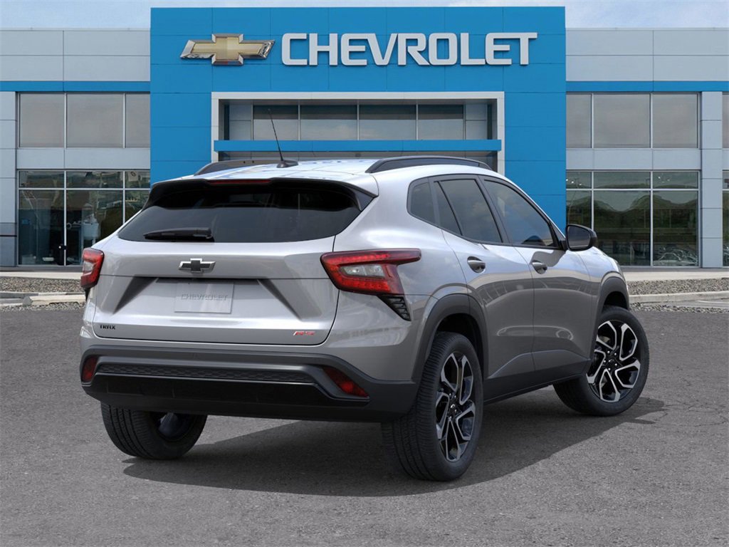 New 2026 Chevrolet Trax RS w/ Sunroof Package image 4