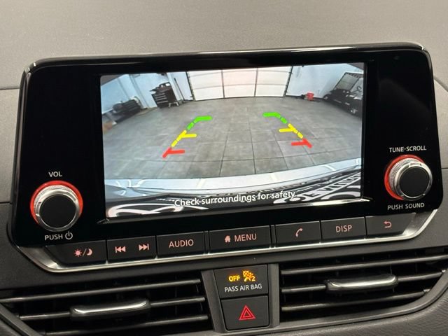 Used 2024 Nissan Altima 2.5 S FWD image 22