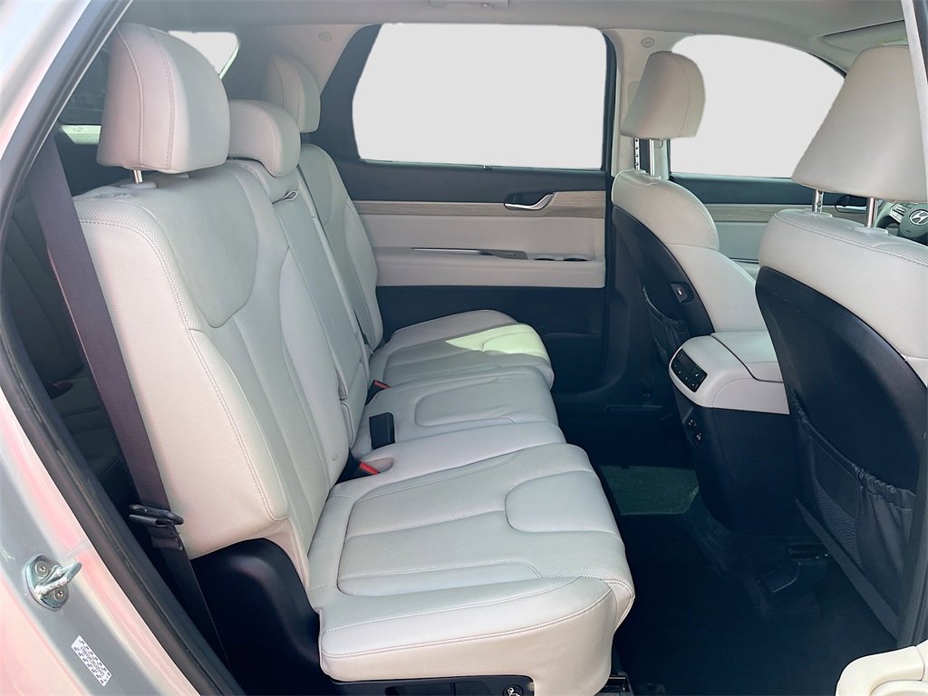 Used 2022 Hyundai Palisade SEL w/ 8P Bench Seat Package image 30