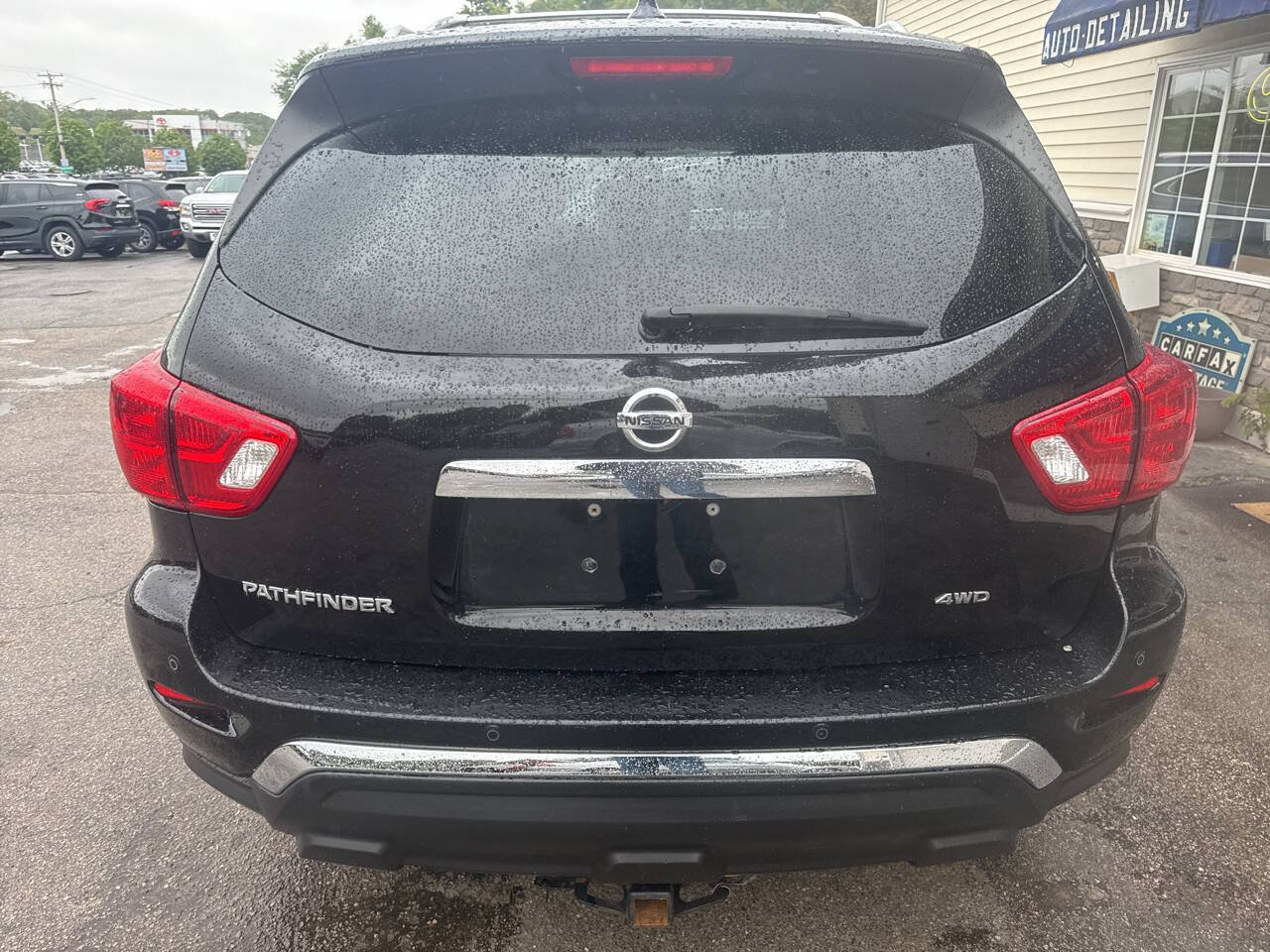Used 2019 Nissan Pathfinder S AWD/4WD image 13
