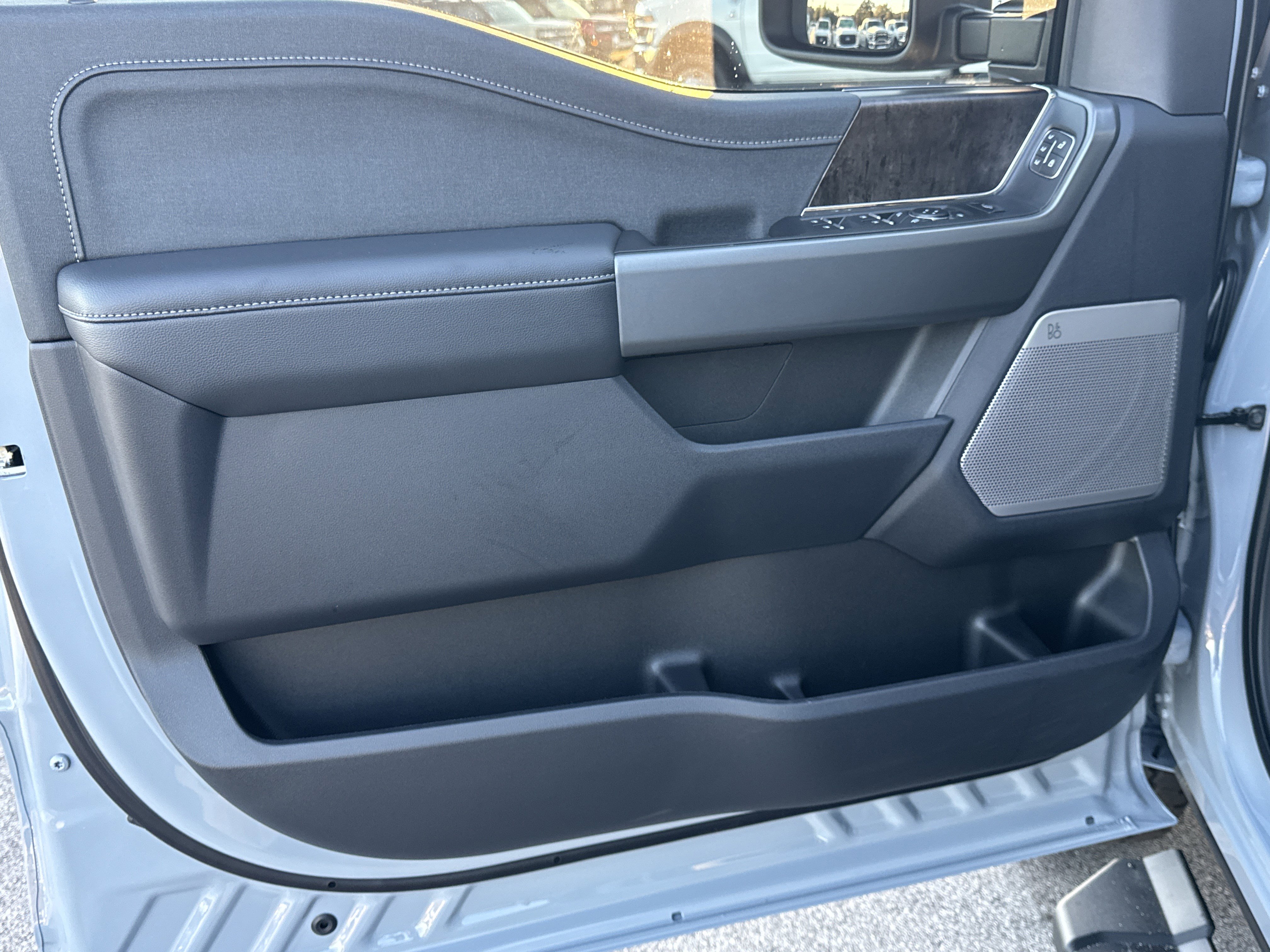 New 2026 Ford F250 4x4 Crew Cab Super Duty image 11