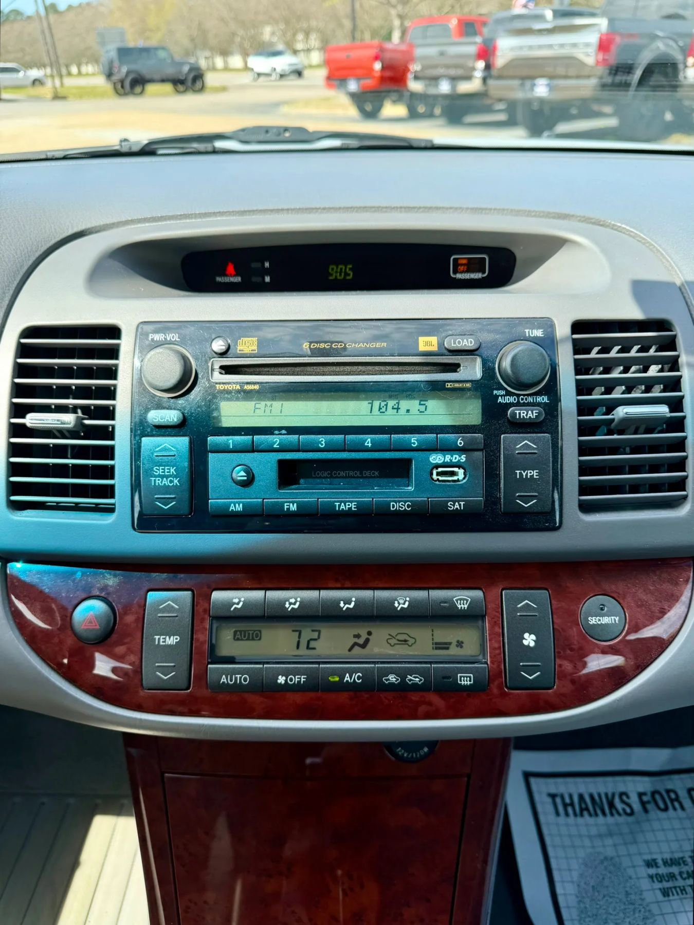 Used 2005 Toyota Camry XLE image 14