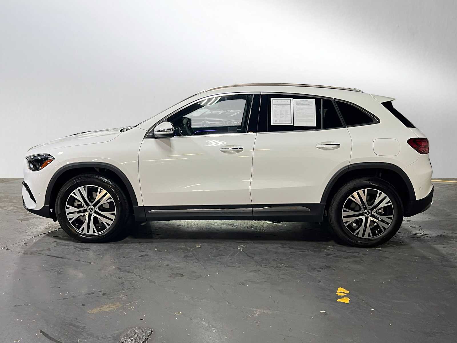 Used 2026 Mercedes-Benz GLA 250 4MATIC image 6