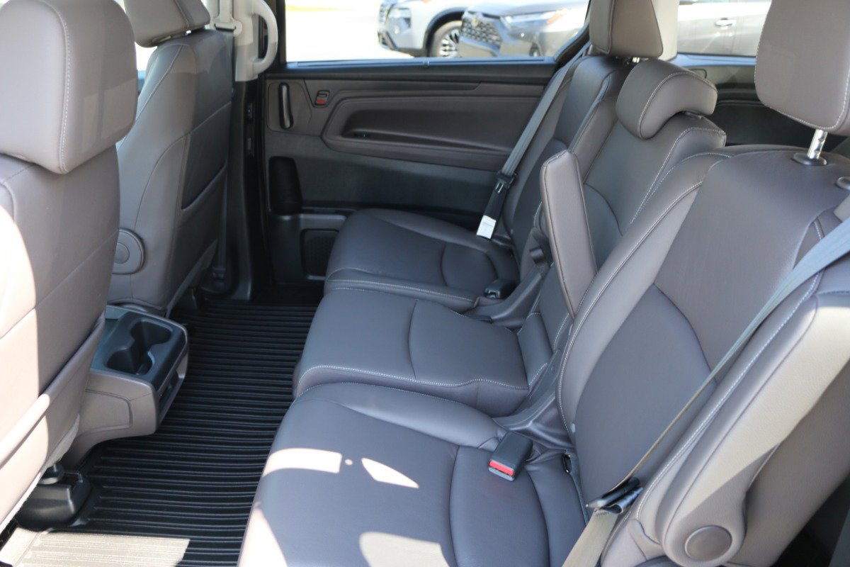 Used 2023 Honda Odyssey EX-L image 31