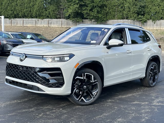 New 2026 Volkswagen Tiguan SEL R-Line AWD/4WD image 26