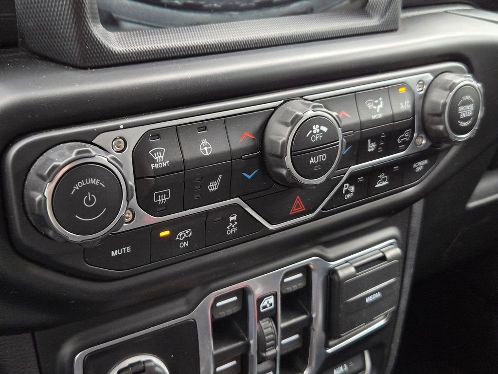 Used 2023 Jeep Wrangler Unlimited Rubicon 392 w/ Trailer Tow Package image 22