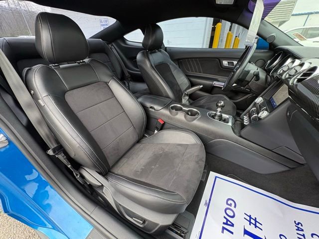 Used 2021 Ford Mustang GT Premium w/ Carbon Sport Interior Package image 31