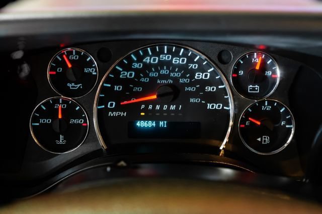 Used 2021 Chevrolet Express 3500 w/ Power Convenience Package RWD image 17