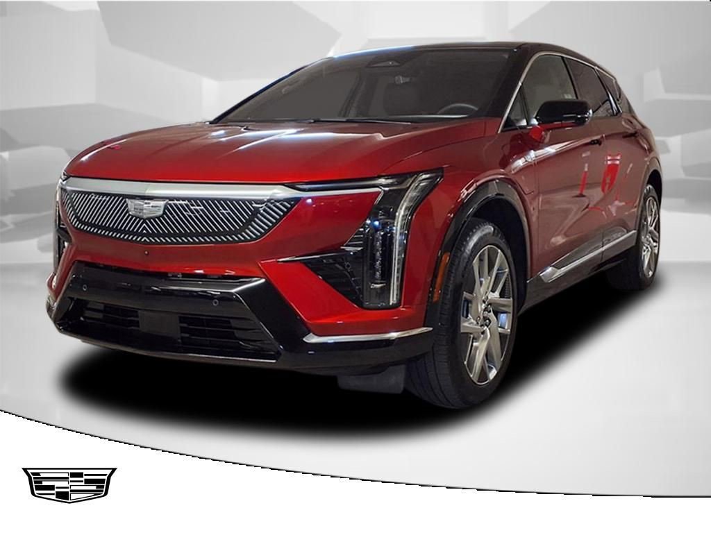 Certified 2025 Cadillac Optiq Luxury 1 w/ LPO, Floor Liner Package AWD/4WD image 1