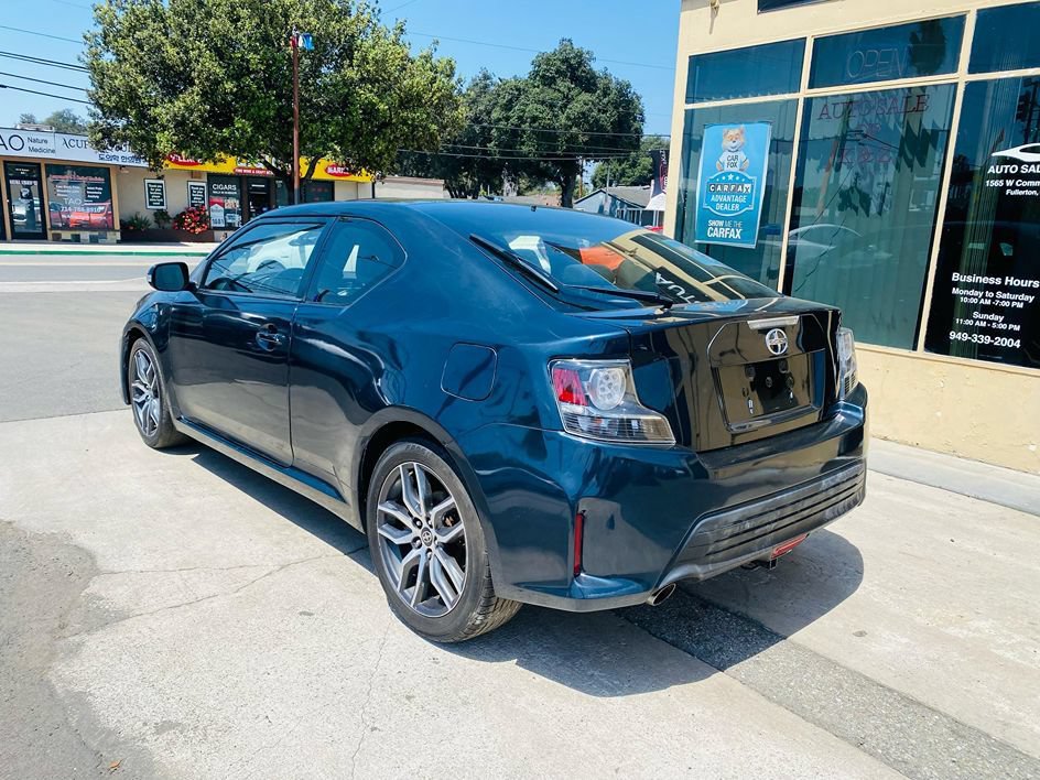 Used 2015 Scion tC FWD image 11