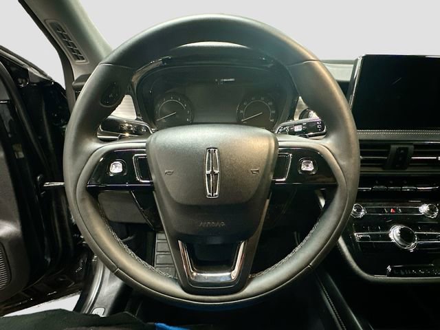 Used 2022 Lincoln Corsair FWD image 12