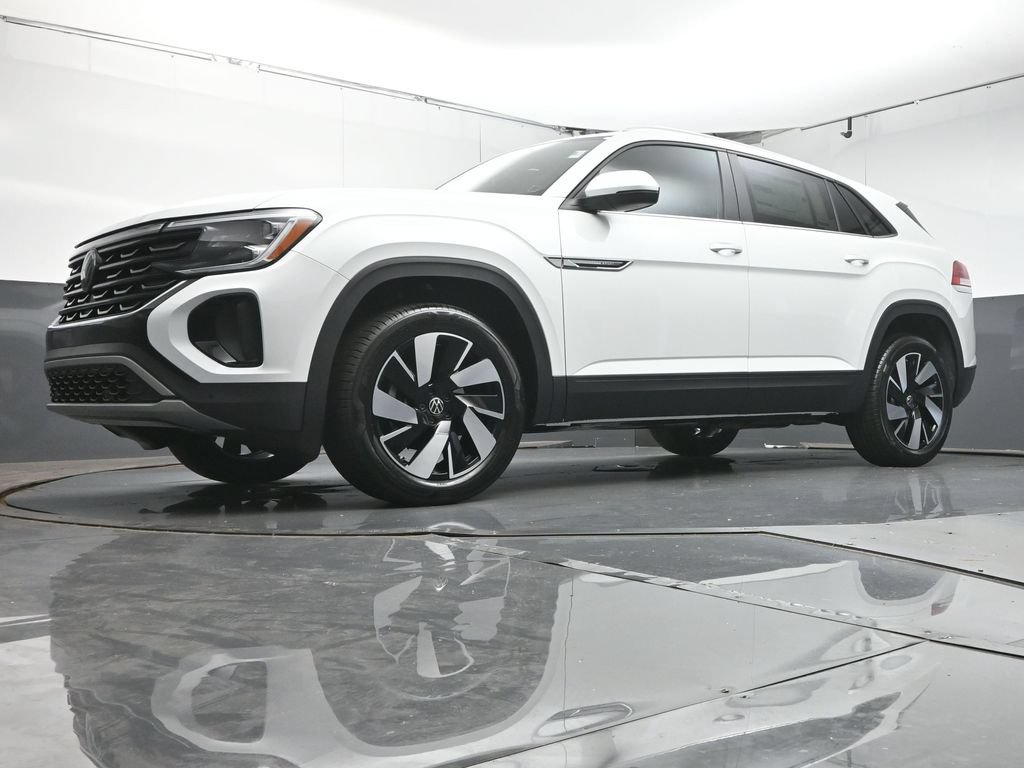 New 2026 Volkswagen Atlas Cross Sport SE FWD image 37