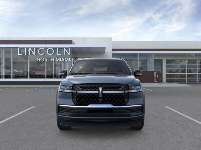 New 2025 Lincoln Navigator L Reserve w/ Jet Appearance Package image 6