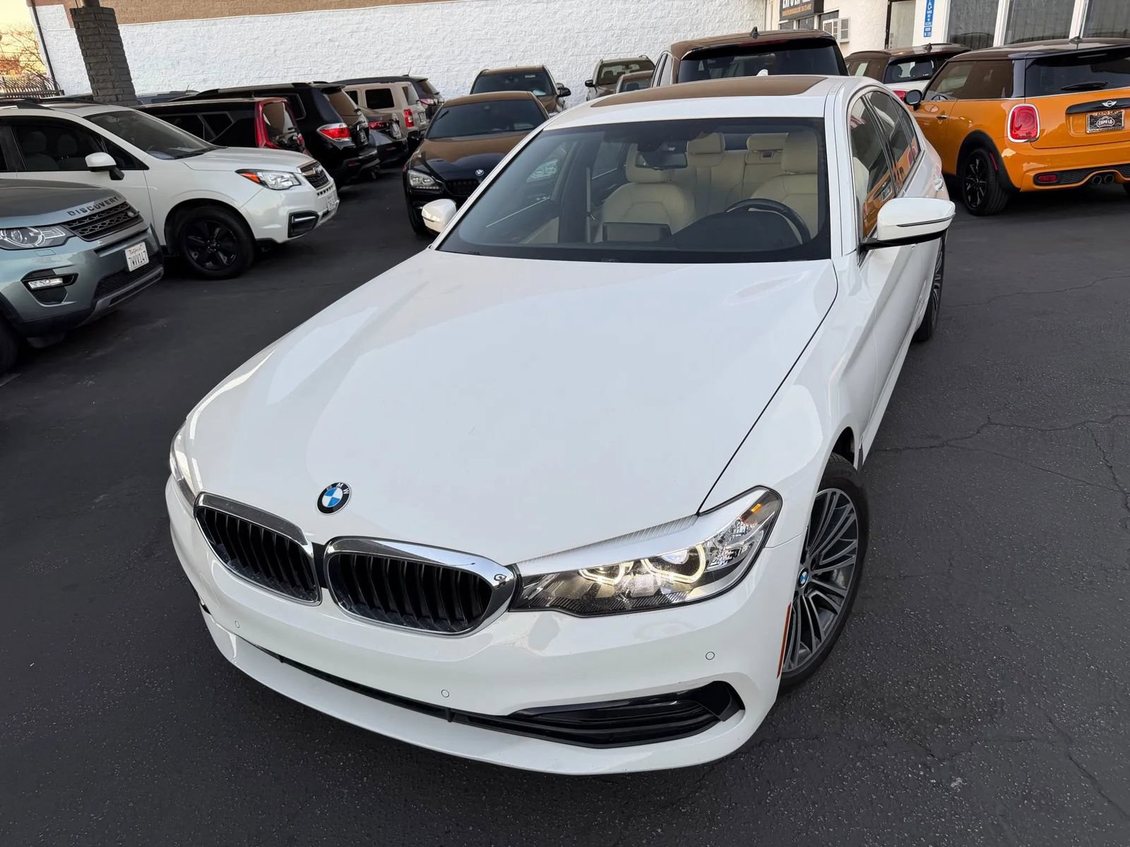 Used 2017 BMW 530i RWD image 4