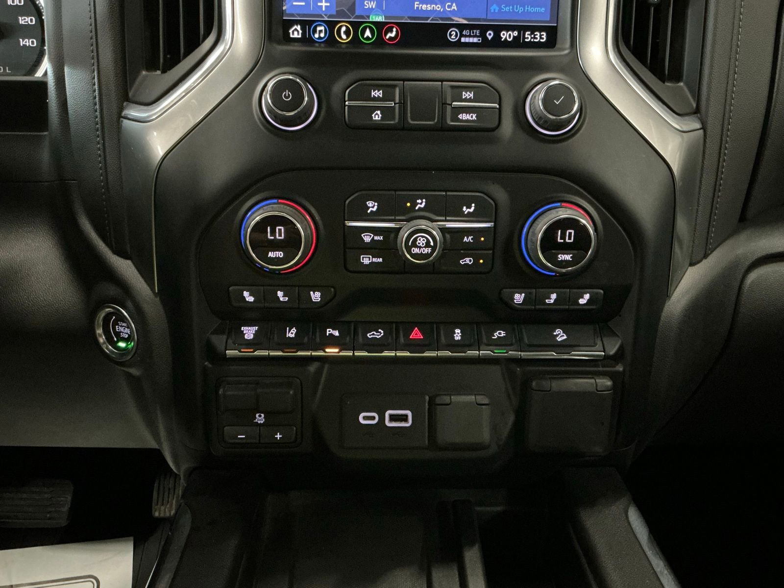 Used 2022 Chevrolet Silverado 2500 LTZ w/ LTZ Premium Package image 31