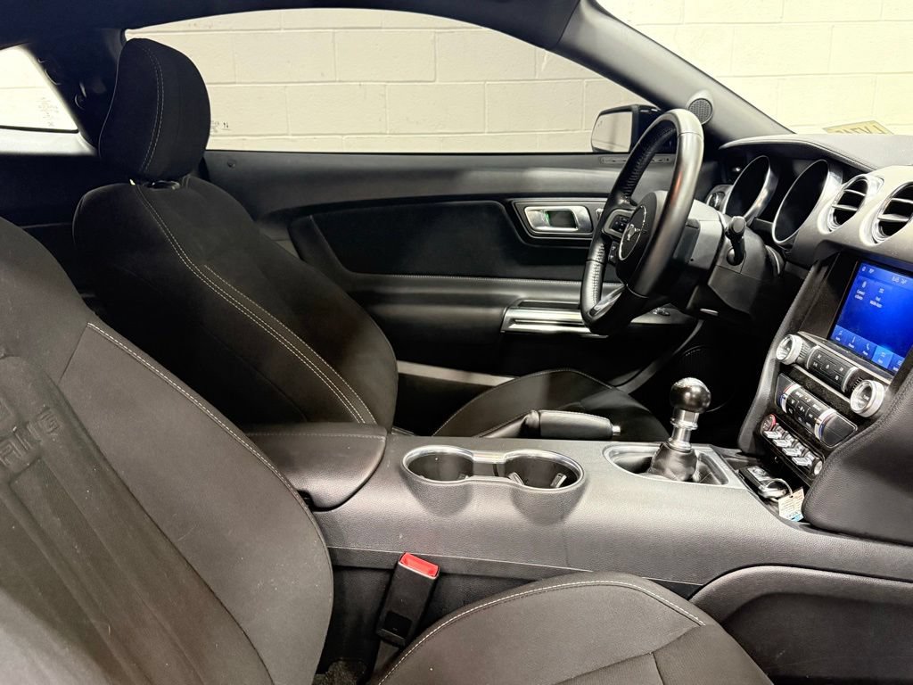 Used 2022 Ford Mustang GT w/ Equipment Group 301A RWD image 31
