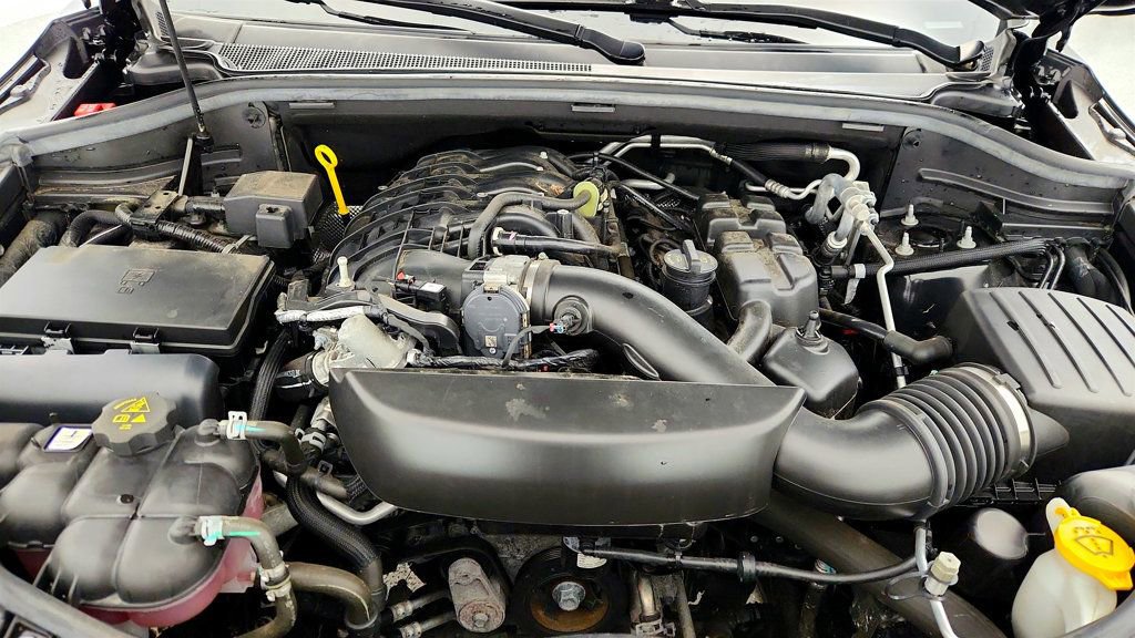 Used 2023 Dodge Durango GT image 29