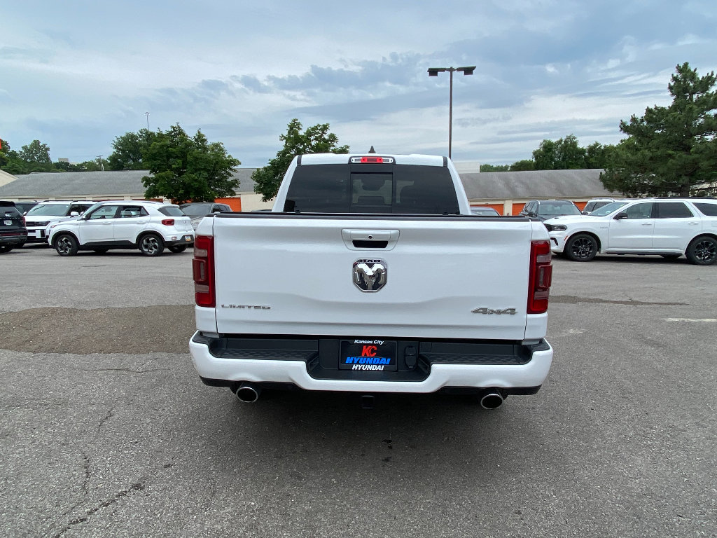 Used 2023 RAM 1500 Limited w/ Body Color Bumper Group AWD/4WD image 6