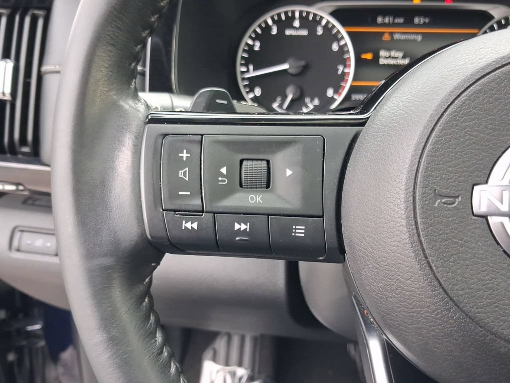 Certified 2023 Nissan Pathfinder SV w/ SV Premium Package FWD image 20