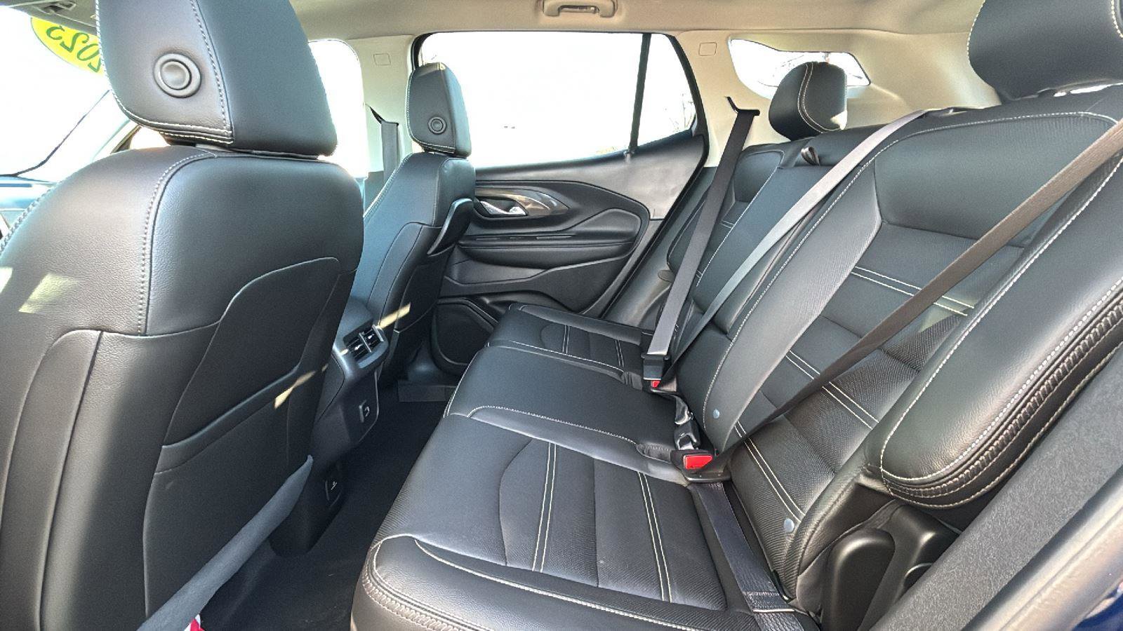 Used 2023 GMC Terrain Denali image 28