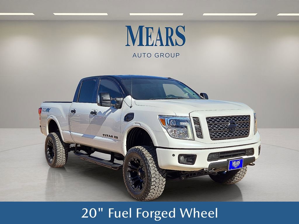 Used 2019 Nissan Titan PRO-4X w/ Pro-4x Convenience Package image 8