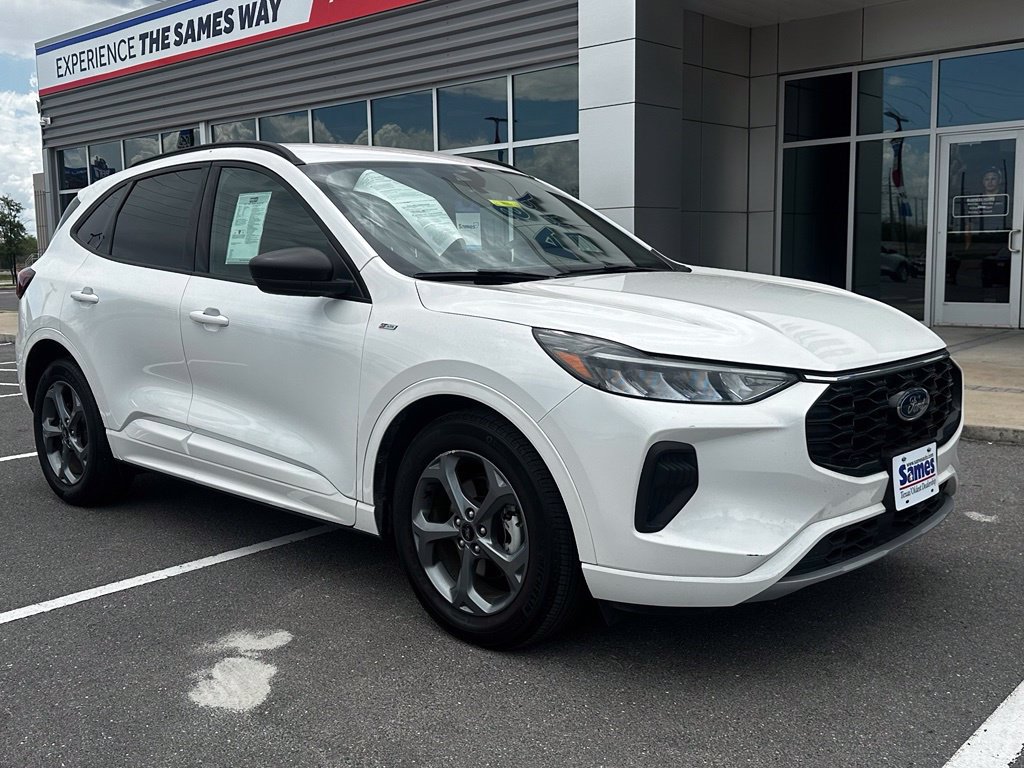 Certified 2023 Ford Escape ST-Line w/ Tech Pack #1 FWD image 6