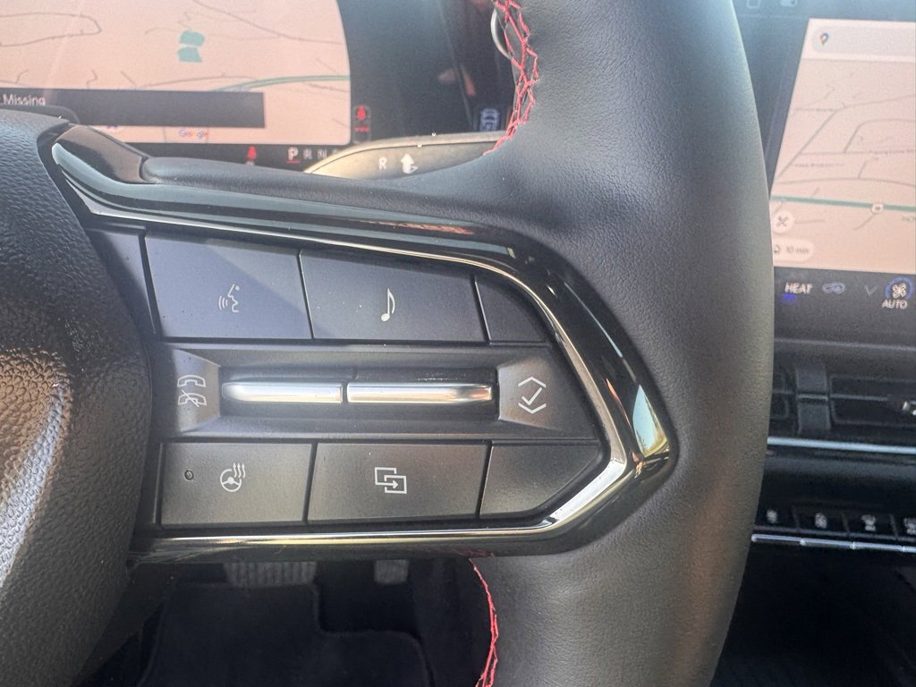 Used 2024 Chevrolet Equinox EV RS w/ Active Safety Package 3 image 4