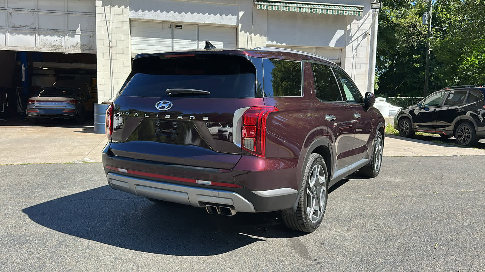 Used 2024 Hyundai Palisade SEL w/ Premium Package image 3