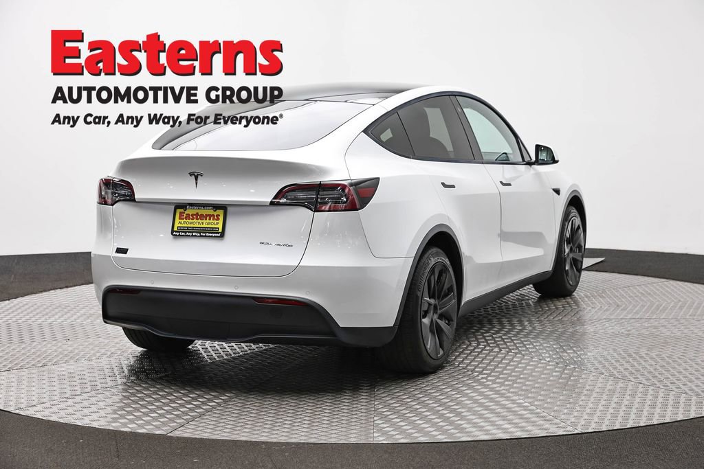 Used 2020 Tesla Model Y Long Range image 5