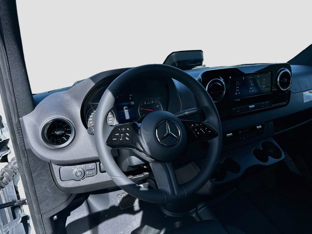 New 2026 Mercedes-Benz Sprinter 2500 image 4