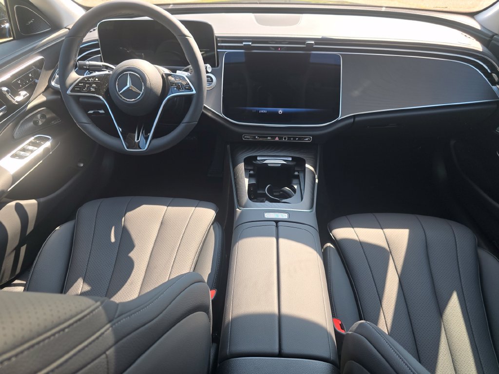 New 2027 Mercedes-Benz E 350 4MATIC Sedan image 22